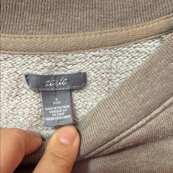 Aerie Sweatshirt size S - Picture 2 of 3